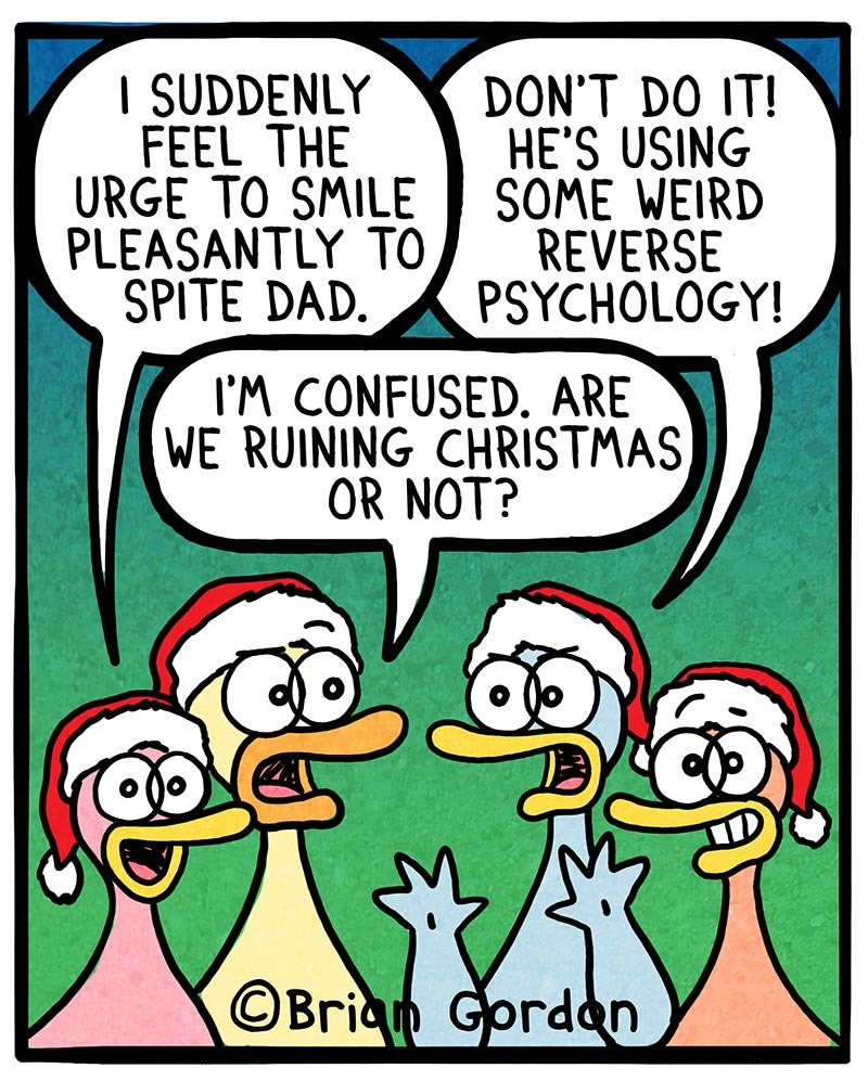 https://cdn.tinyview.com/fowl-language/2021/12/13/family-photos/holiday-photos-2.jpg